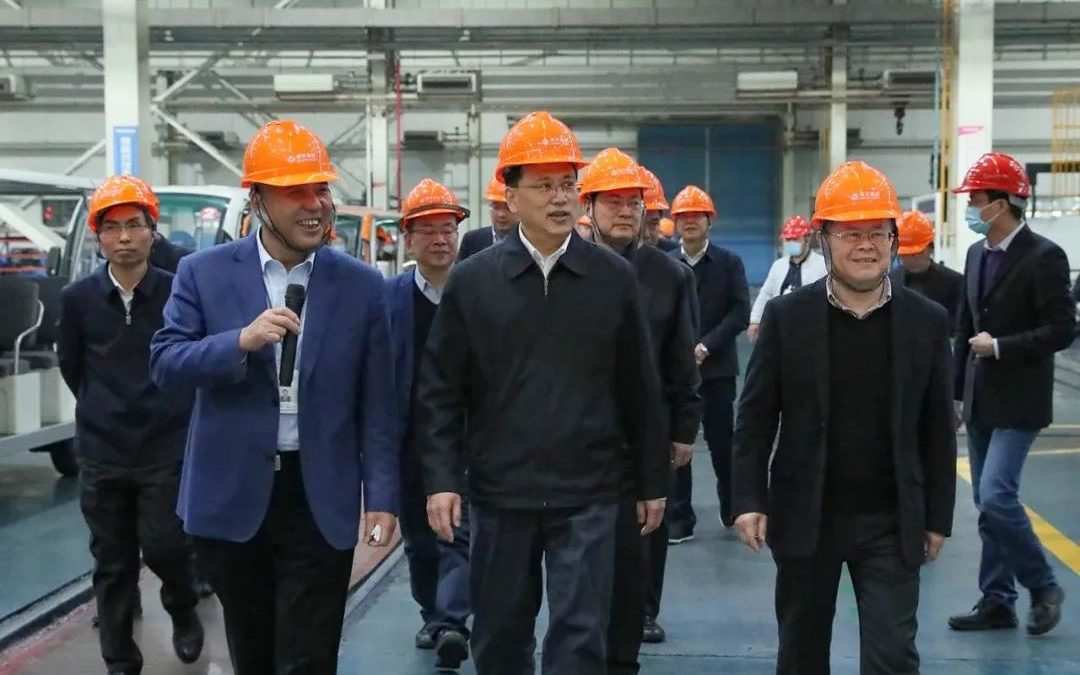 Governor visits Haitian International